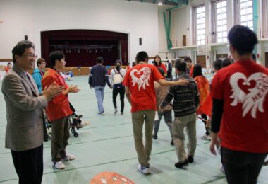 学園祭が盛大に開かれました