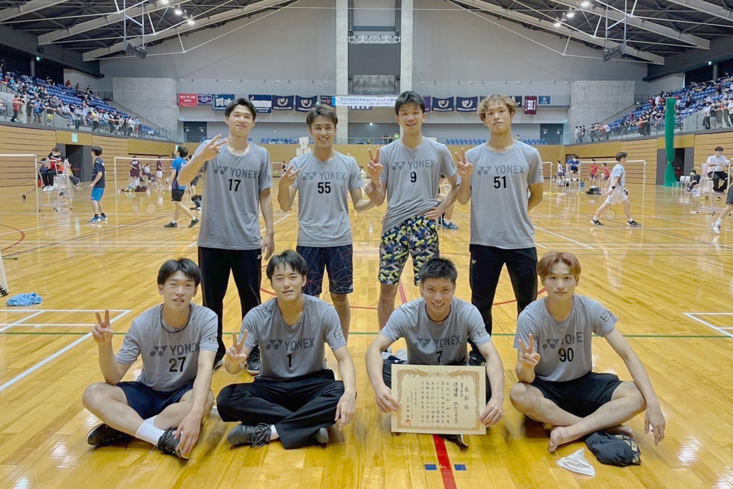 【敬和スポーツ】第62回西日本学生バドミントン選手権大会で男子団体準優勝しました