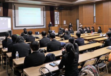 共生社会学科全体報告会「児童館実習」の報告