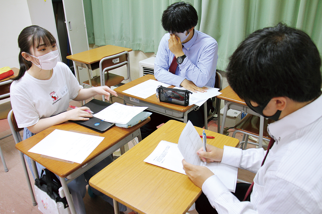 Keiwa Peace Projectの活動は、敬和学園高校とも連携し、共に平和を考えています。