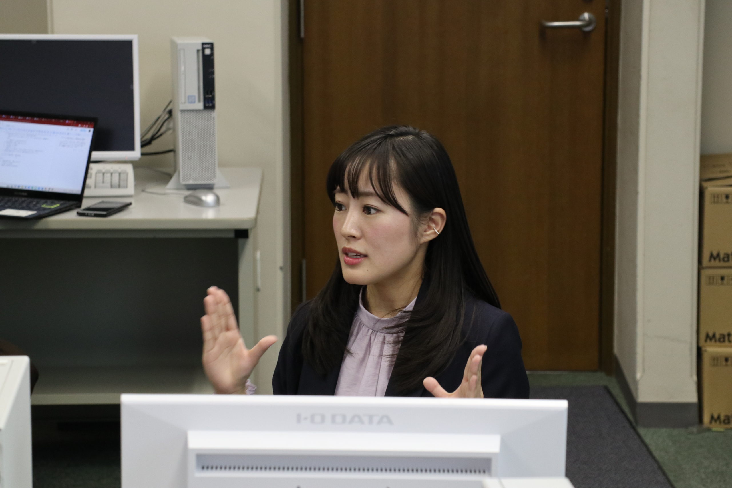 TeNY大谷萌恵さんを迎えて、「特殊詐欺」に関するNNNドキュメントの検討会を開催