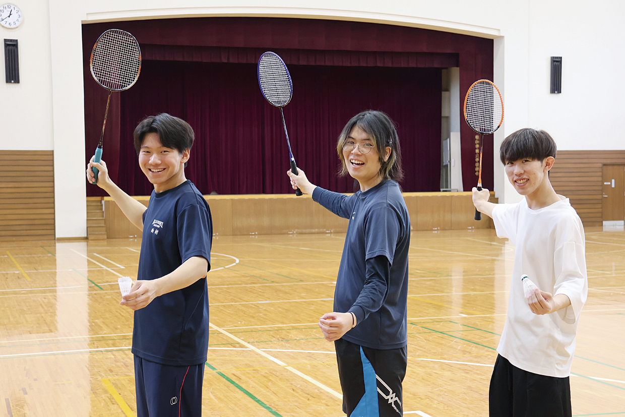 バドミントンサークル