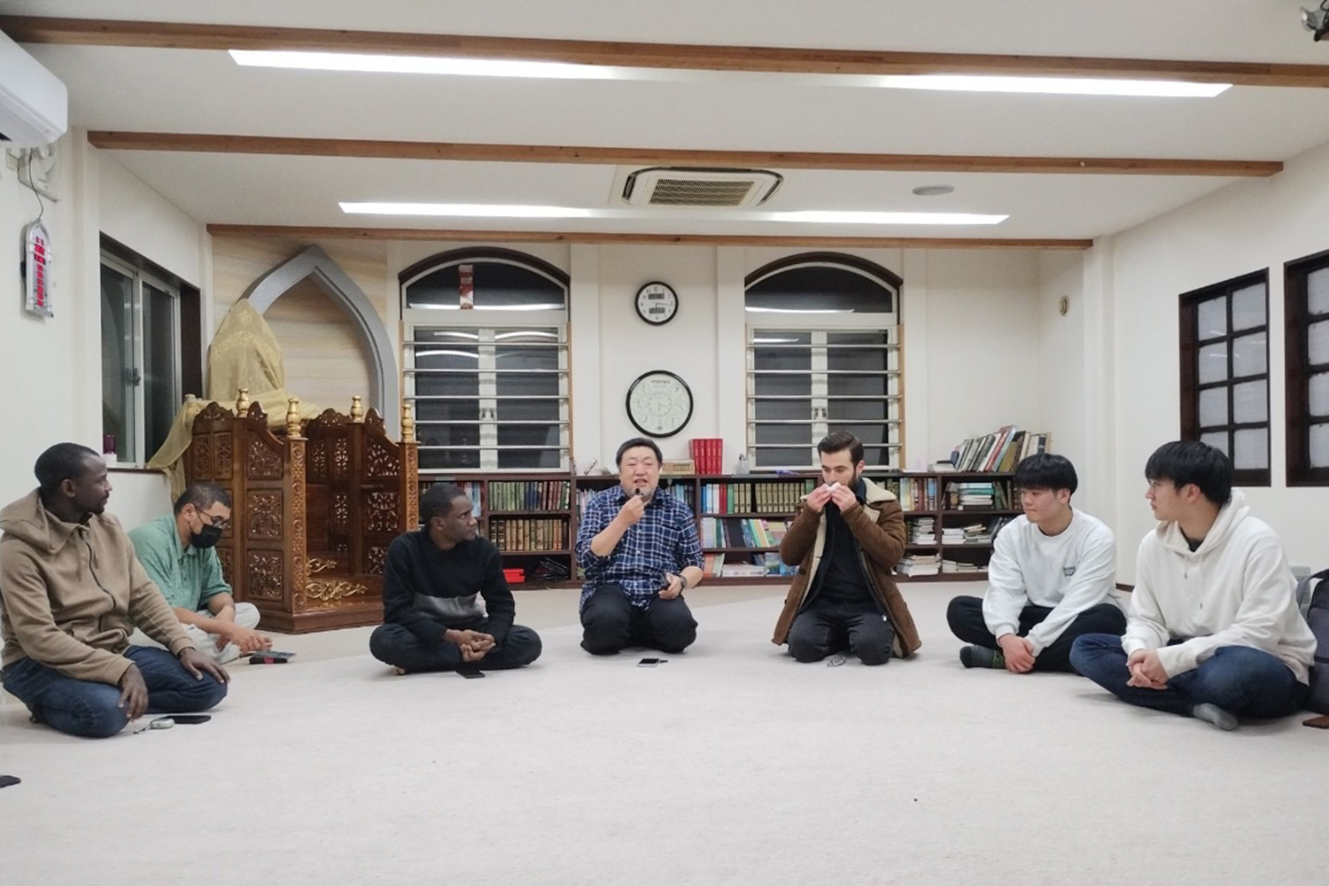 参加した皆さんそれぞれが自己紹介をしました