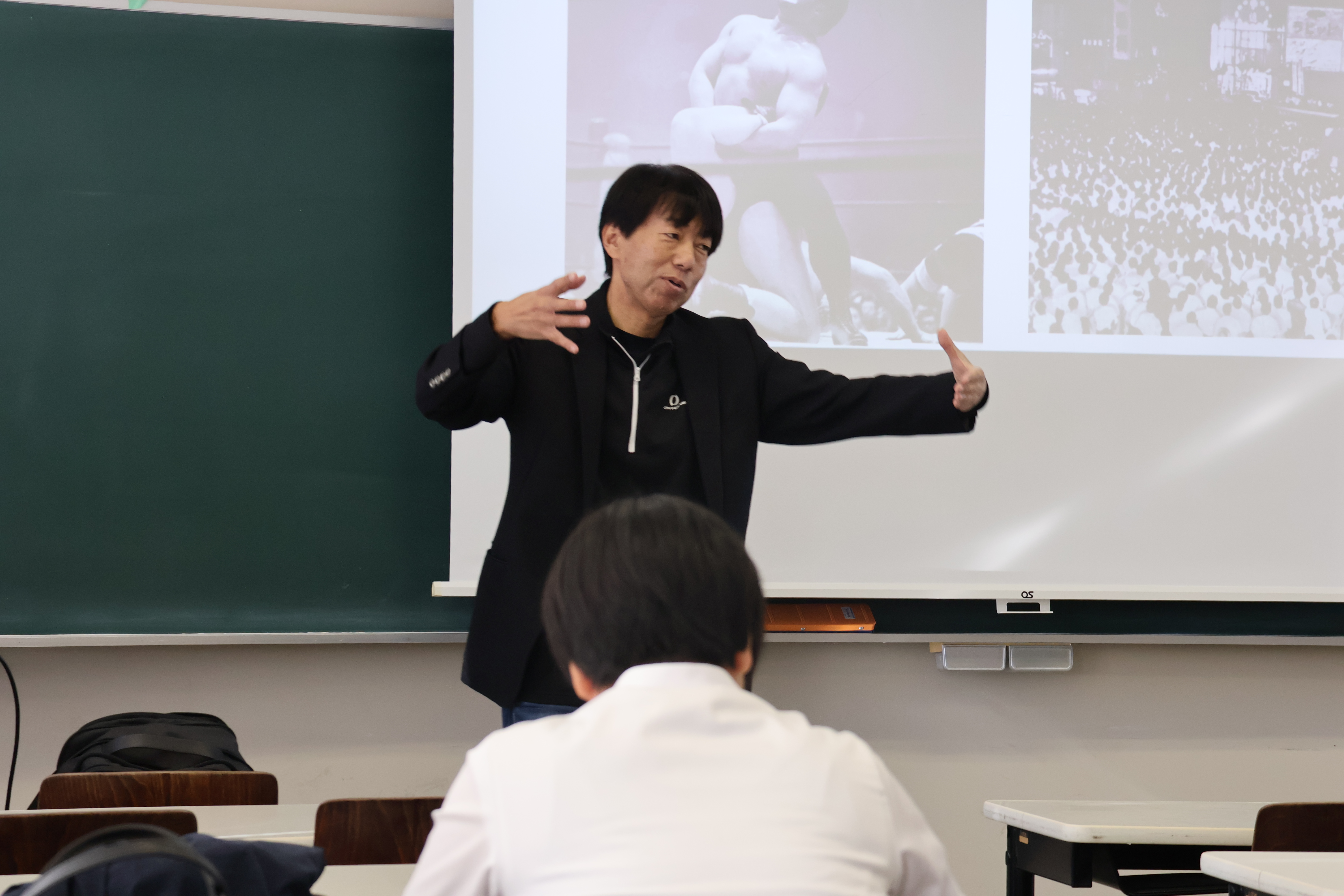 岡田浩人さんがゲスト講師としてお越しくださいました