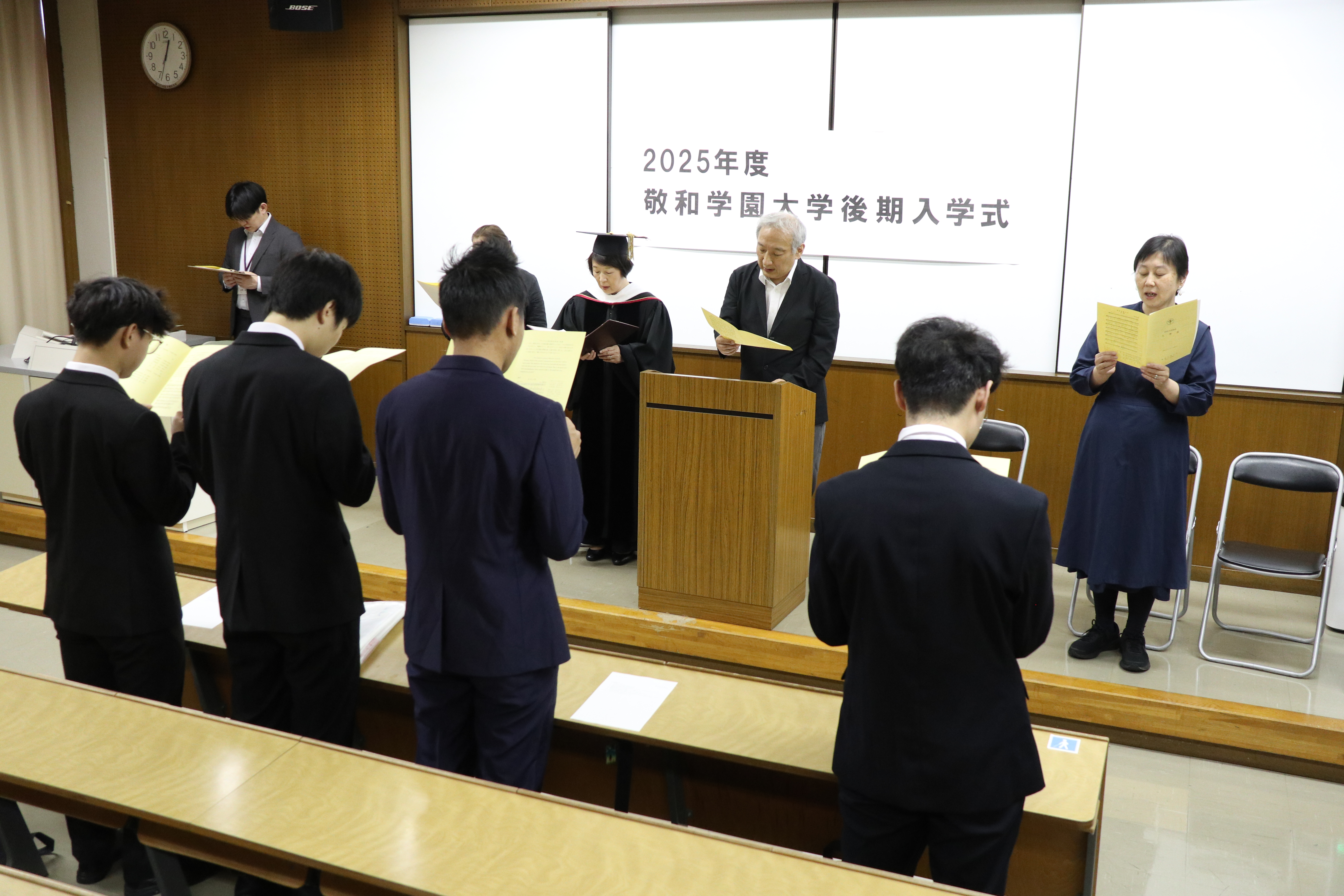 讃美歌斉唱「昔主イエスの」