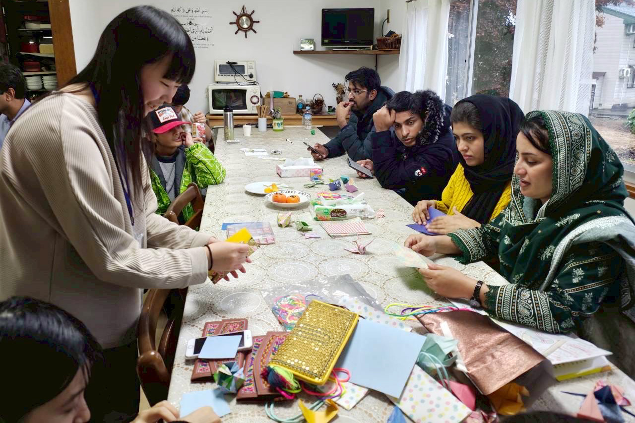 国際大学のムスリムの学生たちとの異文化交流を行いました