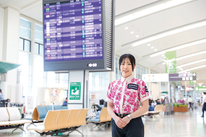 「ありがとう」が支える、空の安全。 大学での異文化理解が、沖縄での挑戦を後押ししてくれた。