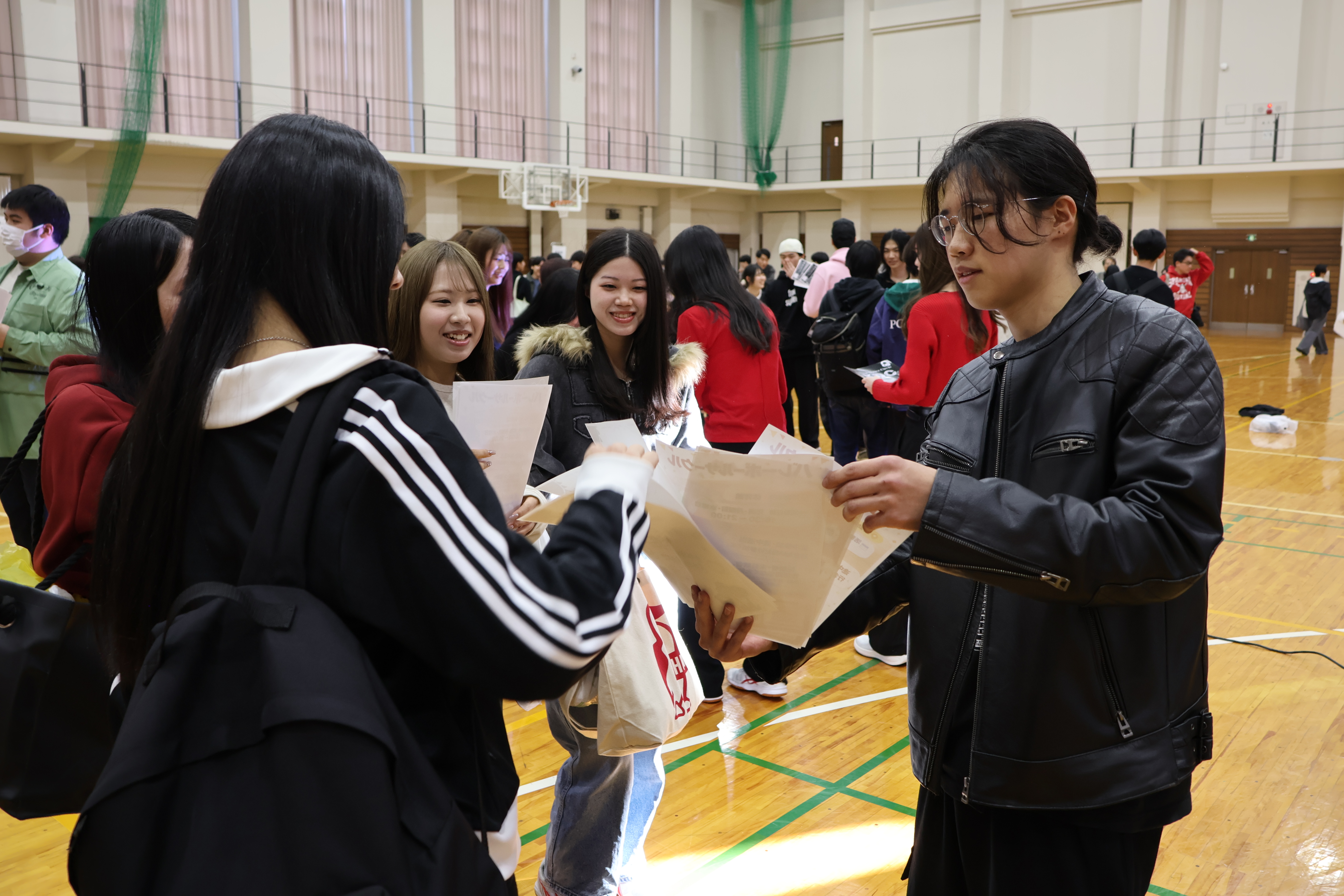 勧誘にも熱が入ります！
