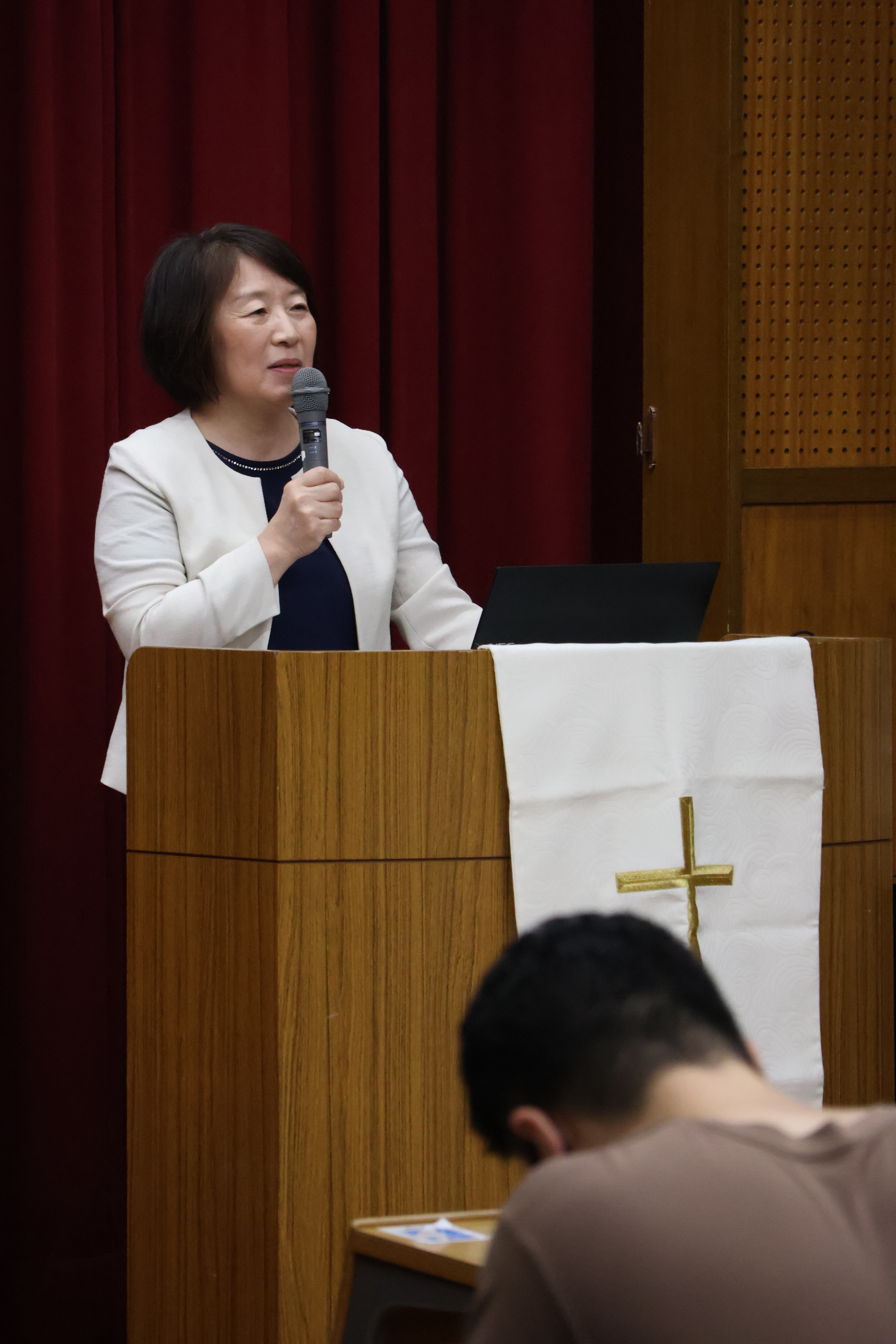 神が人となられたこと