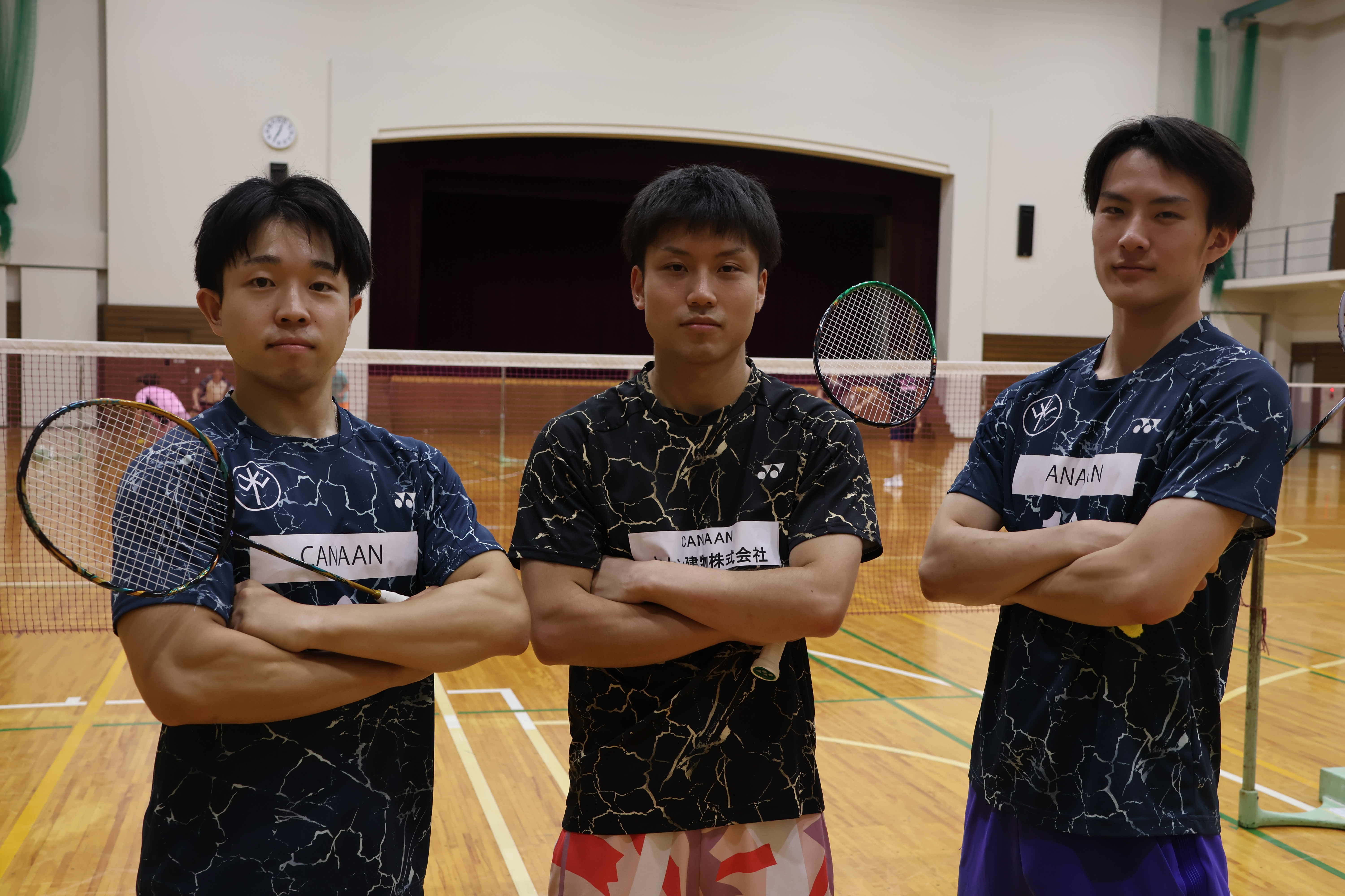 新潟県代表の左から佐々木さん、中山さん、野村さん